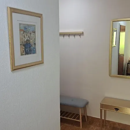 度假居 Family House Maria 4* *